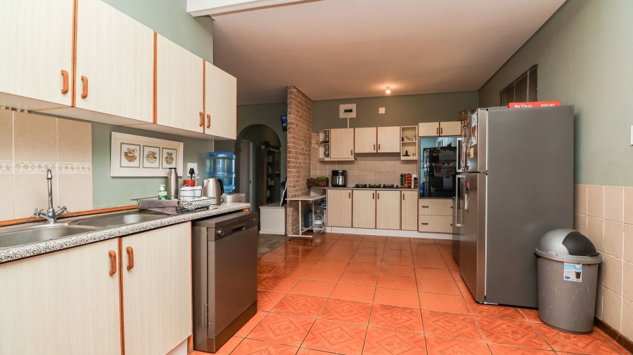 Commercial Property for Sale in Kraaibos Western Cape